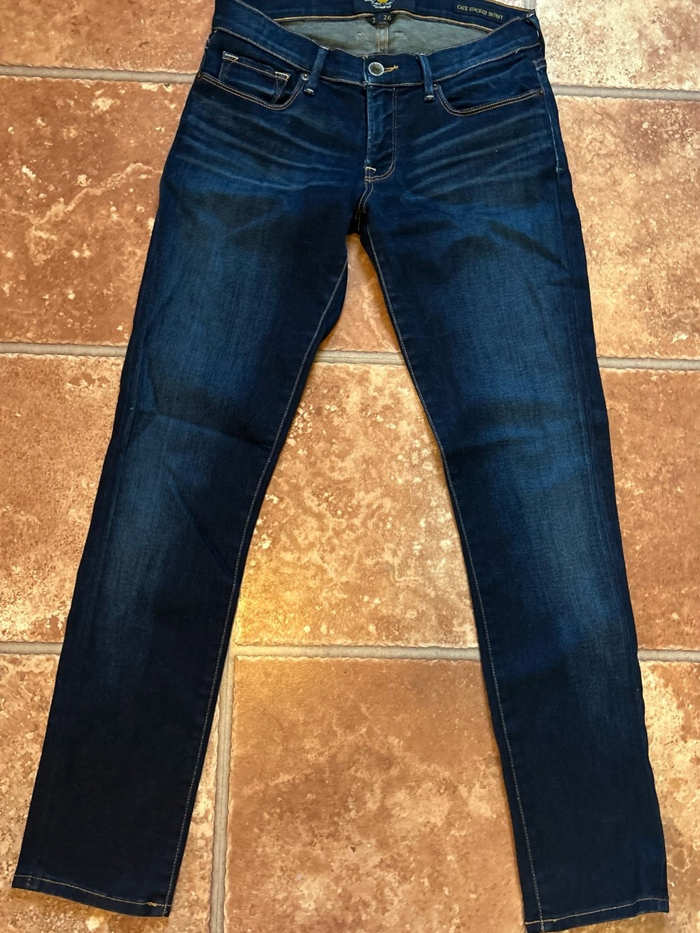Lucky Brand women’s. Dark Indigo  Jeans cate stacked skinny size 2/26.